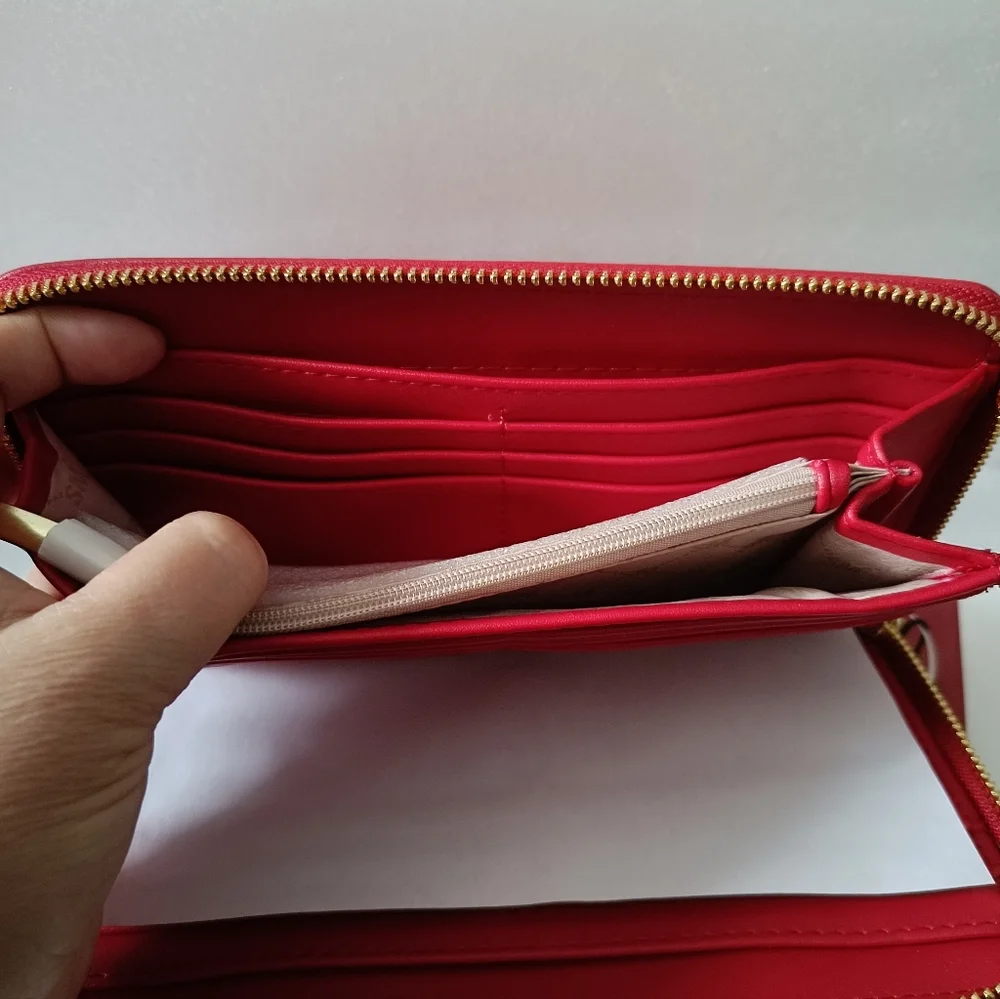 💕Steve Madden Crimson Boxes Wallet Red NIB🎁Nice Gift - Picture 4 of 8